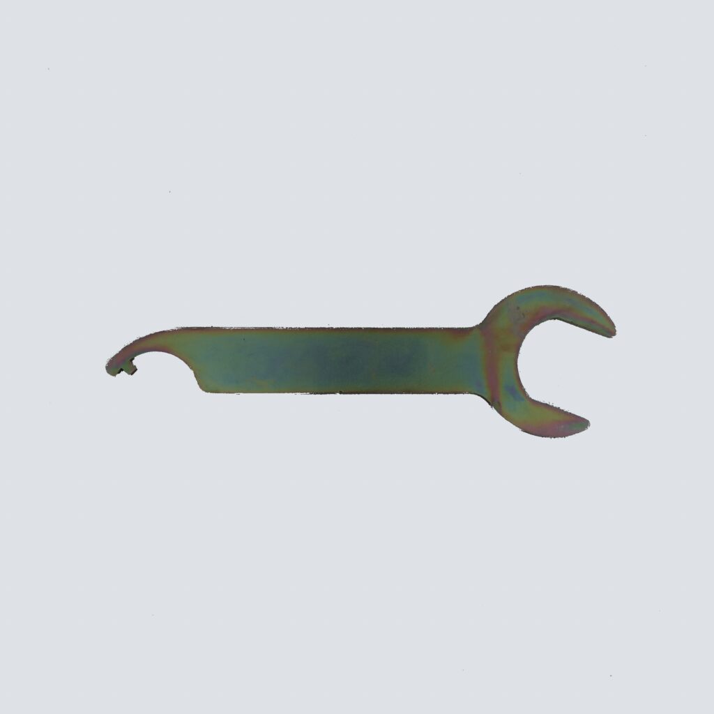 1 Spanner Wrench (Case Holder)